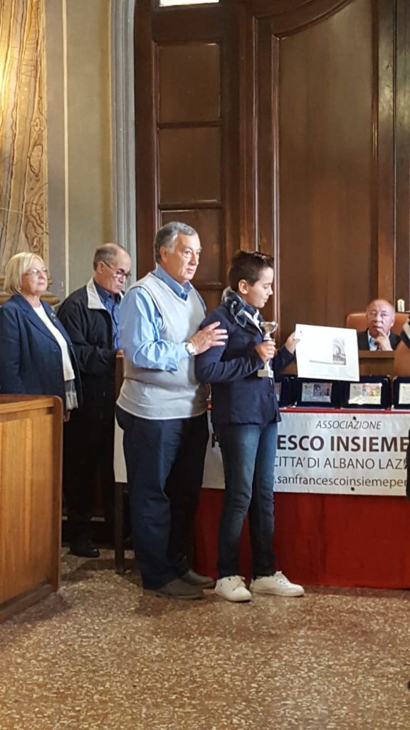 https://old.icalbanopavona.edu.it/wp-content/uploads/2018/10/WhatsApp-Image-2018-10-05-at-17.41.43-1-576x1024.jpeg