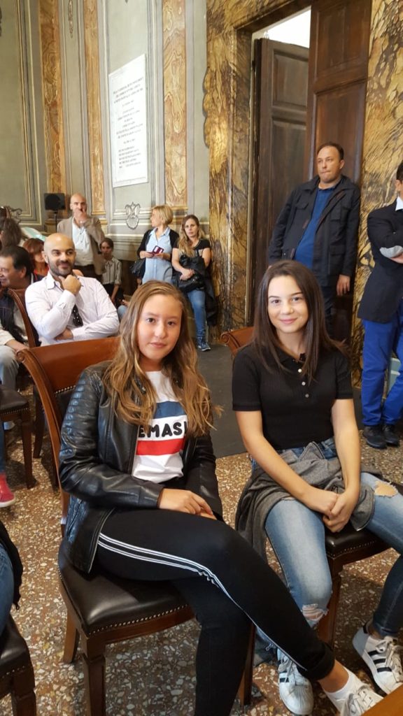 https://old.icalbanopavona.edu.it/wp-content/uploads/2018/10/WhatsApp-Image-2018-10-05-at-17.41.44-1-576x1024.jpeg