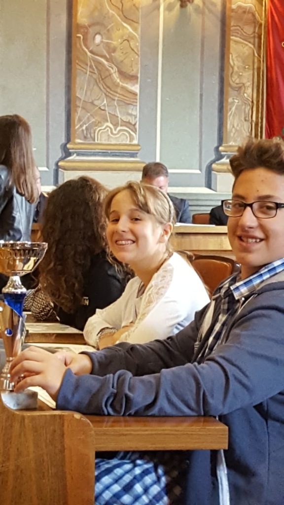 https://old.icalbanopavona.edu.it/wp-content/uploads/2018/10/WhatsApp-Image-2018-10-05-at-17.41.45-576x1024.jpeg